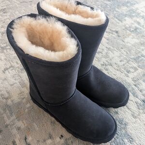 Navy Blue Bear Paw Boots